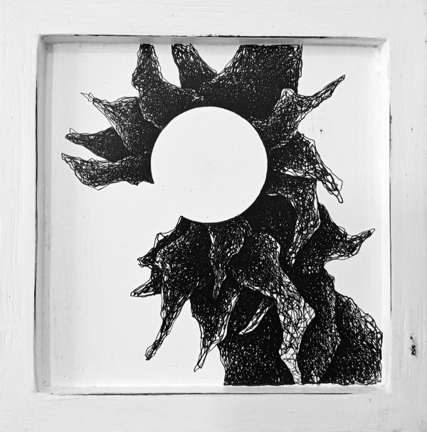 Fractus 73, 2025, Ink application on wood panel, 15 x 15 cm.